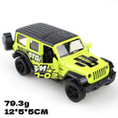 Sscale three-door classic pullback die-cast model car, simulated off-road vehicle